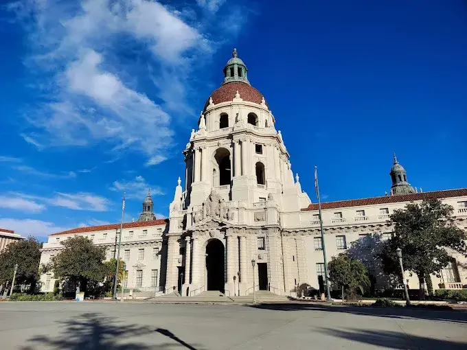 City or town hall,Federal government office,Tourist attraction